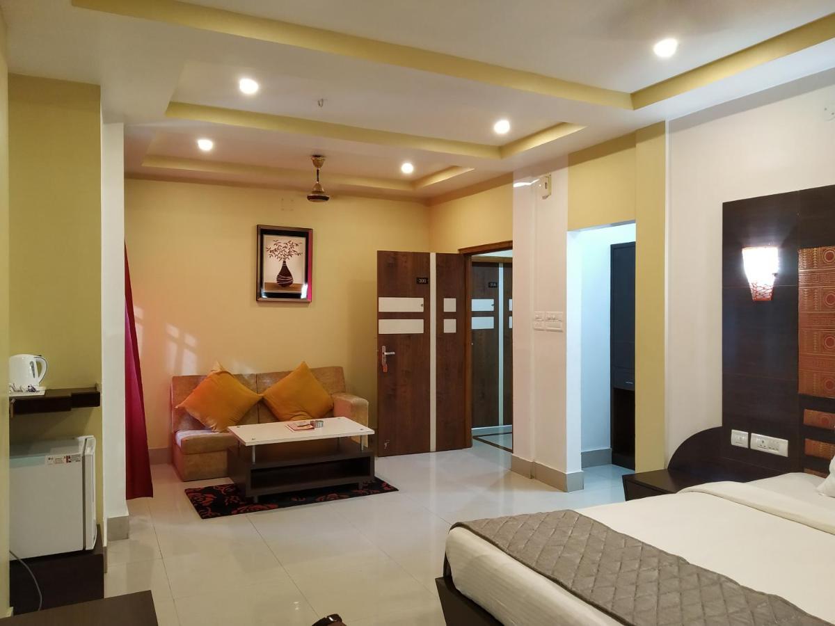 Hotel Sc Continental Itanagar ภายนอก รูปภาพ