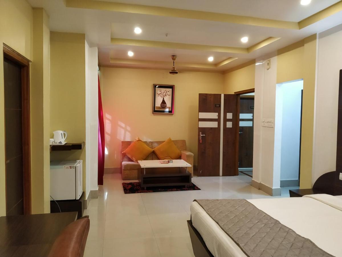 Hotel Sc Continental Itanagar ภายนอก รูปภาพ