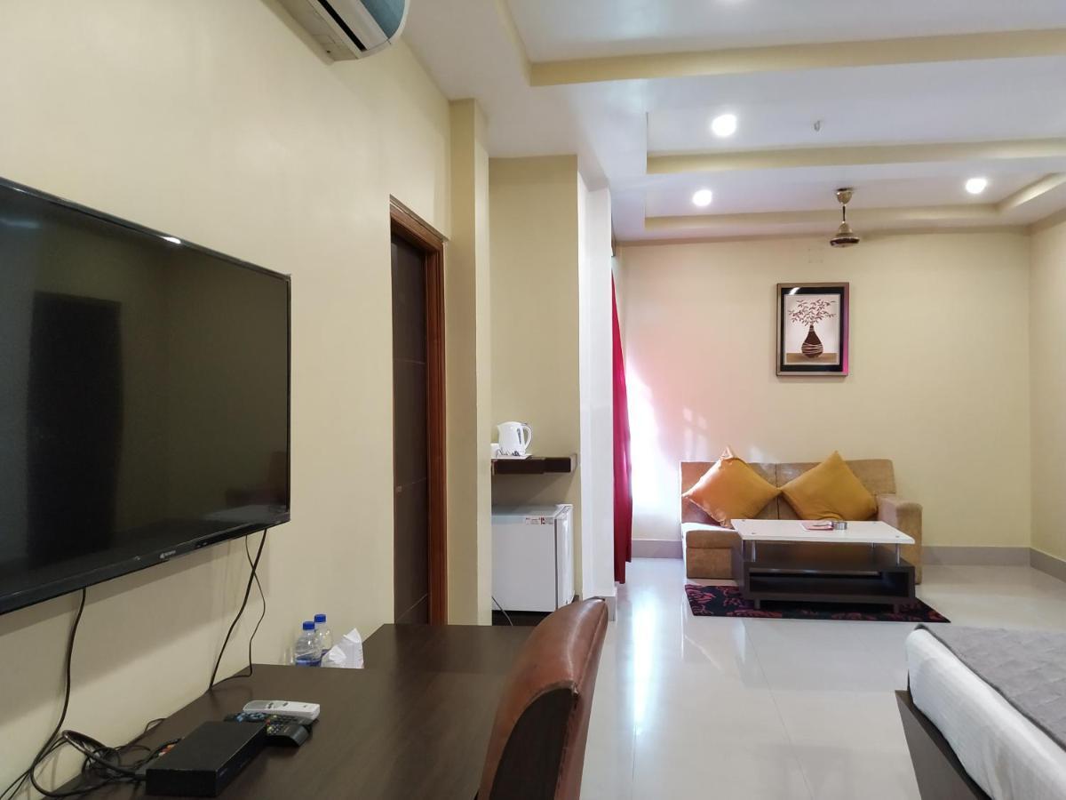 Hotel Sc Continental Itanagar ภายนอก รูปภาพ