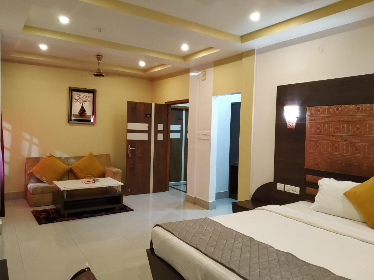 Hotel Sc Continental Itanagar ภายนอก รูปภาพ